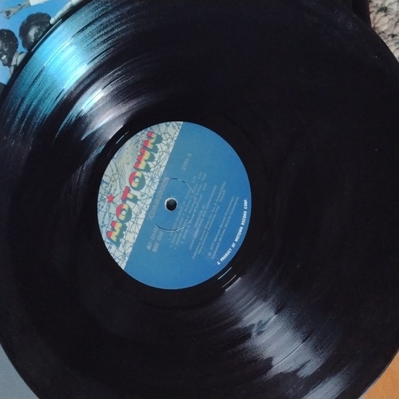 2 for $20☺️Commodores LP - Picture 3 of 3